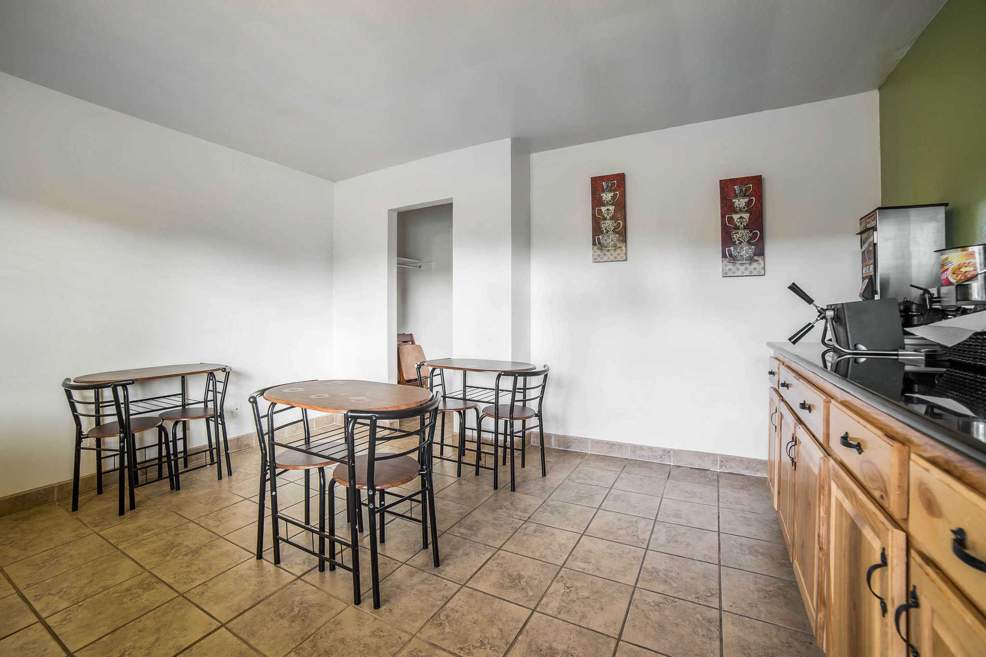 Rodeway Inn & Suites Pendleton Facilidades foto
